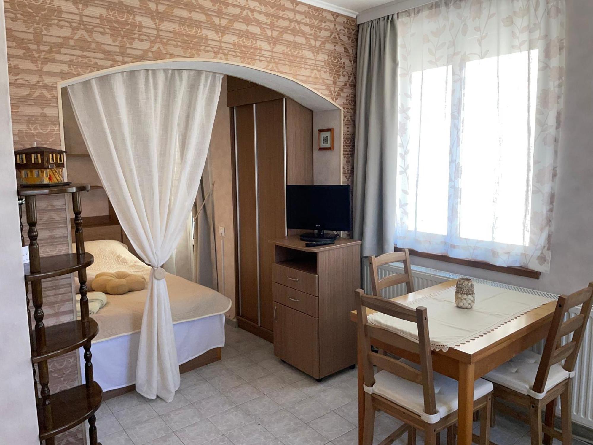 Къща За Гости Елени Sozopol Esterno foto